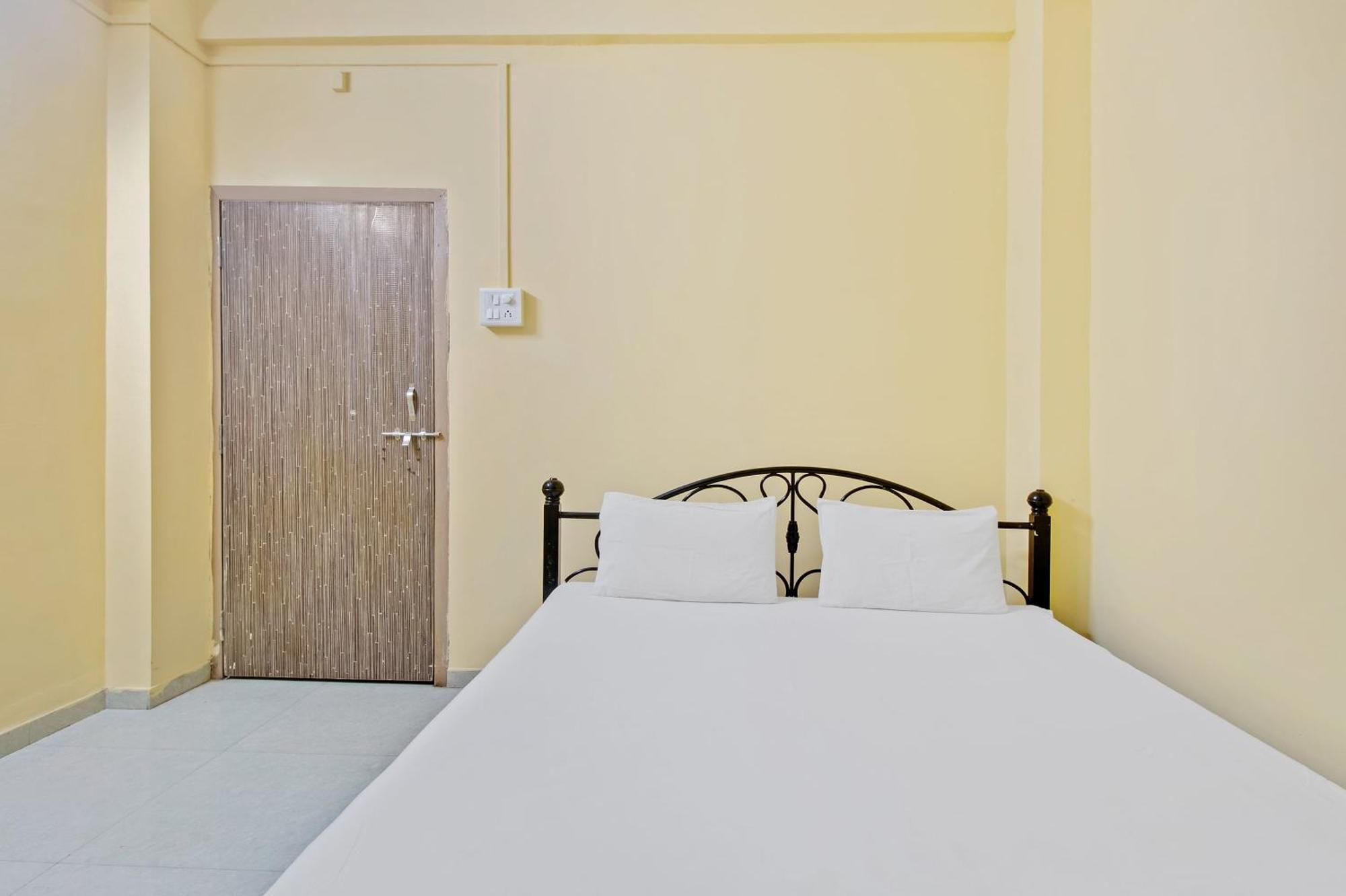 Spot On Sahara Yatri Niwas Kolhapur Exterior foto
