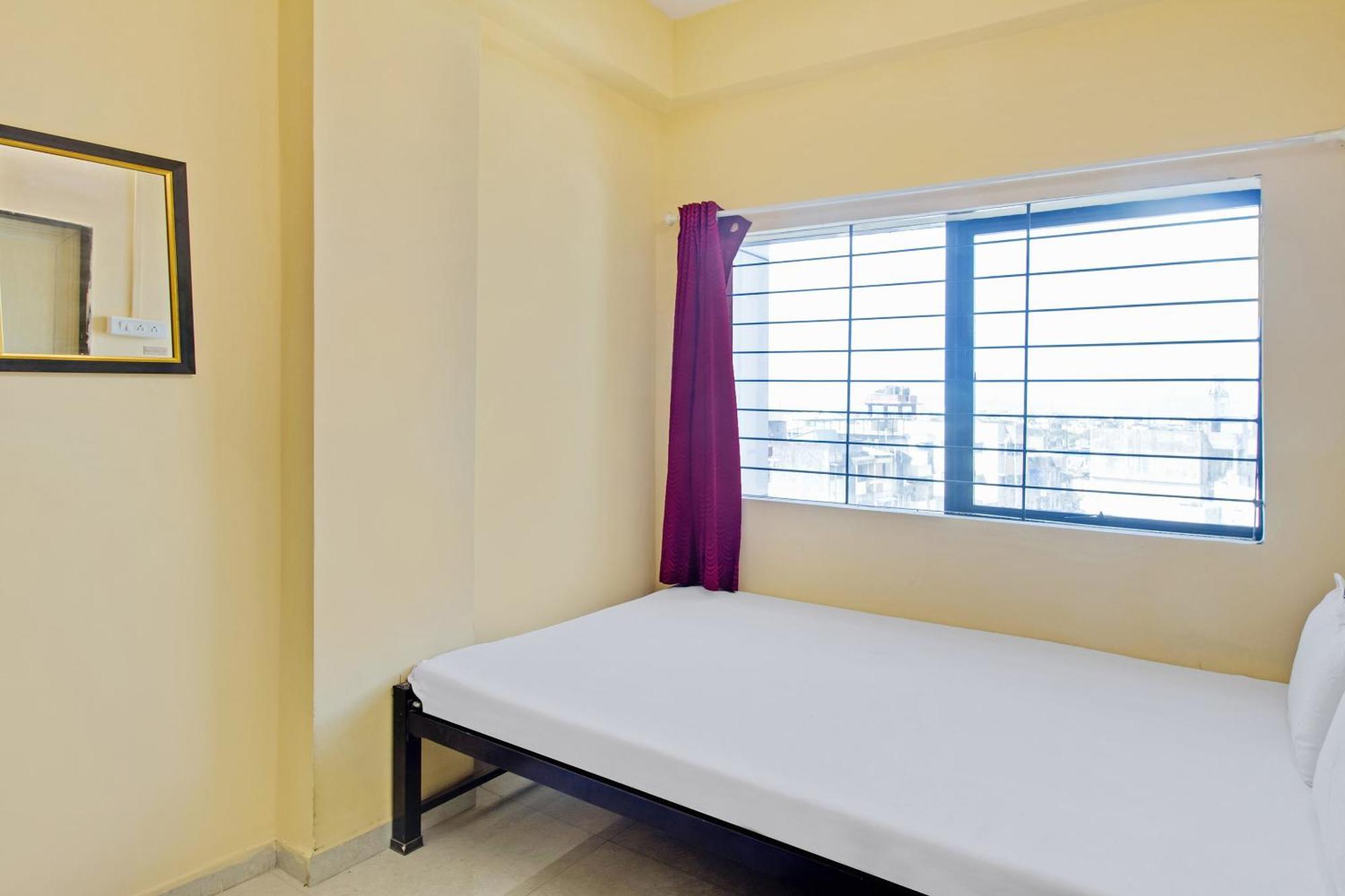 Spot On Sahara Yatri Niwas Kolhapur Exterior foto